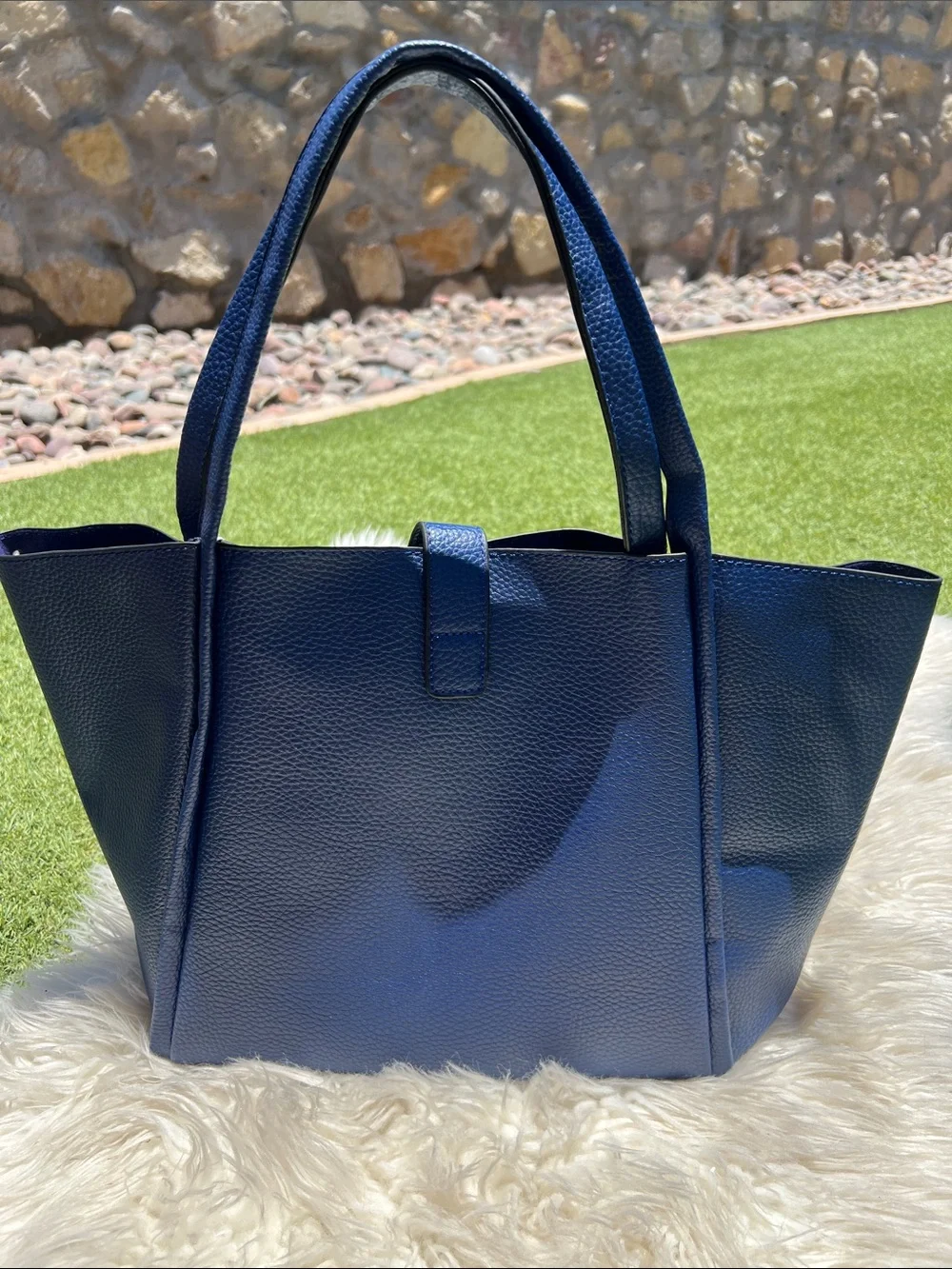Pebbled Navy Leather Tote with Gold Hardware - Picture 7 of 12